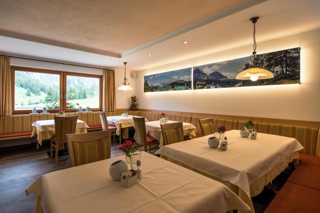 Garni Hotel Bel Vert Сельва-ді-Валь-Гардена Екстер'єр фото